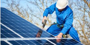 Installation Maintenance Panneaux Solaires Photovoltaïques à Villers-Brulin